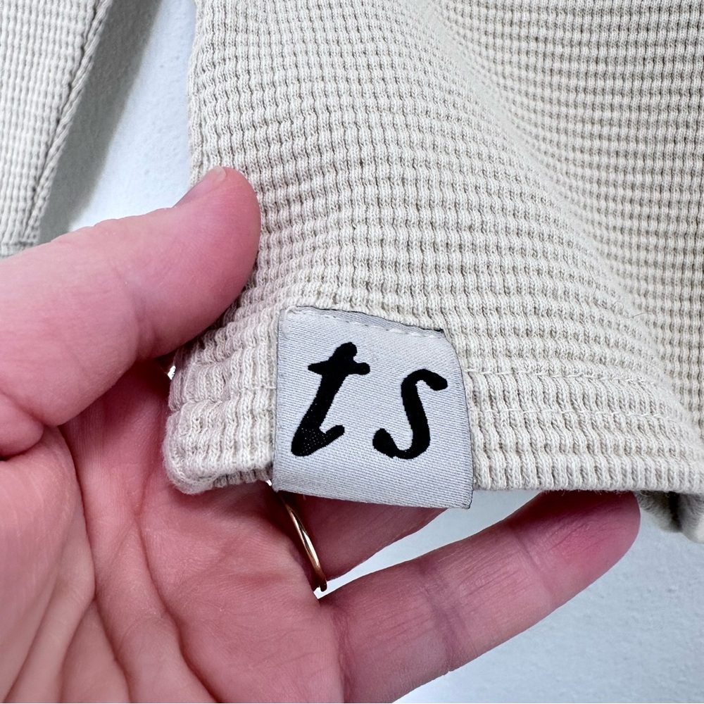 Rare Taylor Swift Folklore Official Merch from 2020 Holiday Collection Size S - Picture 4 of 6